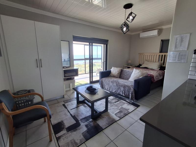 5 Bedroom Property for Sale in Sandy Point Western Cape